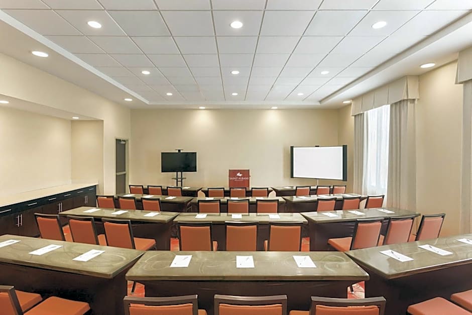 Hampton Inn By Hilton St Albans VT