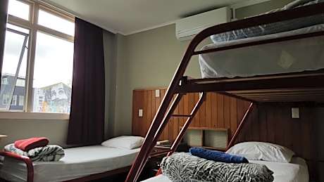 Dormitory (5 Adults) with Shared Bathroom