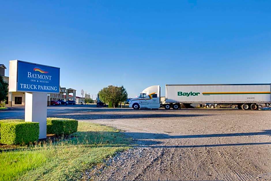 Photo 1 of 16 of Baymont by Wyndham Terrell