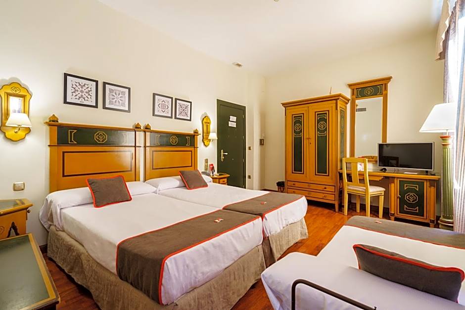 Hotel Plaza Nueva