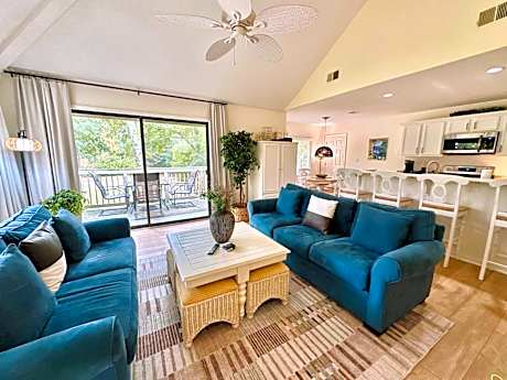 Golf/ Beach Penthouse Condo