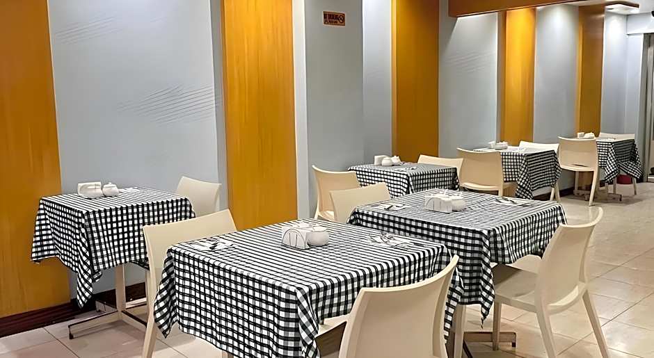 Jupiter Suites