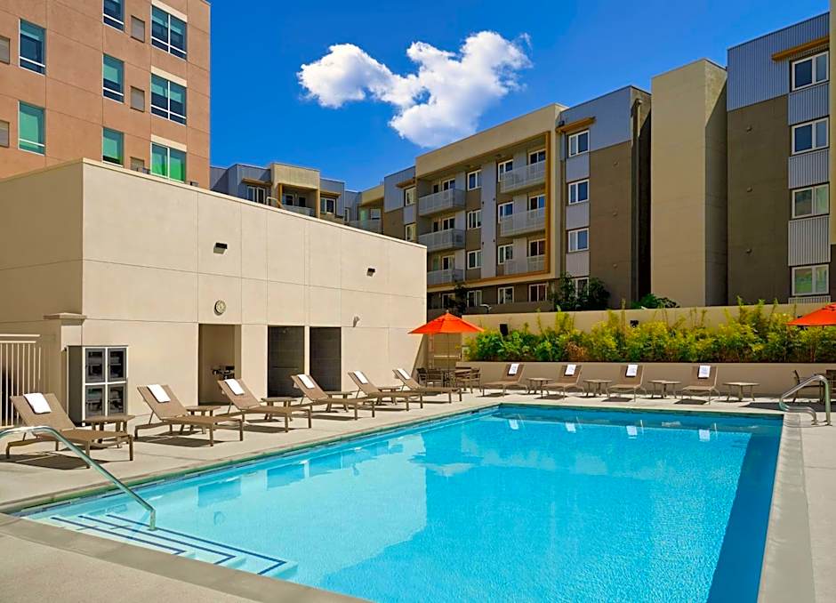 Hyatt House LA - University Medical Center