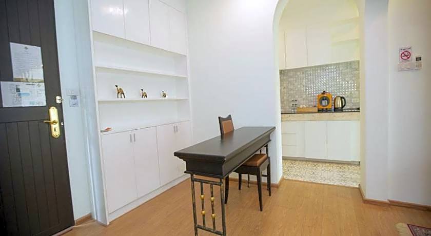 The Grand Morocc Hotel