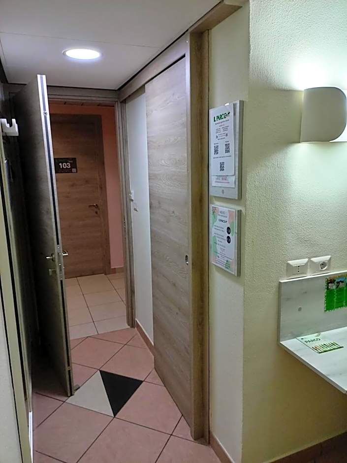 HOTEL IL PARCO - Free Parking & On-Site Dining -3- STAR SUPERIOR COMFORT