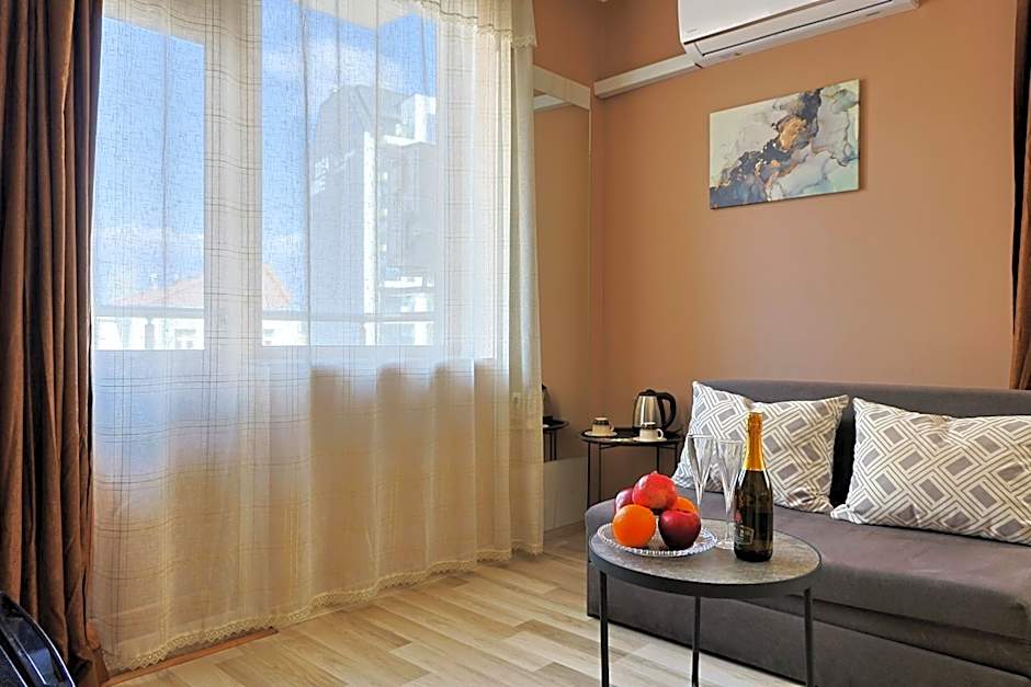 Hotel Leda