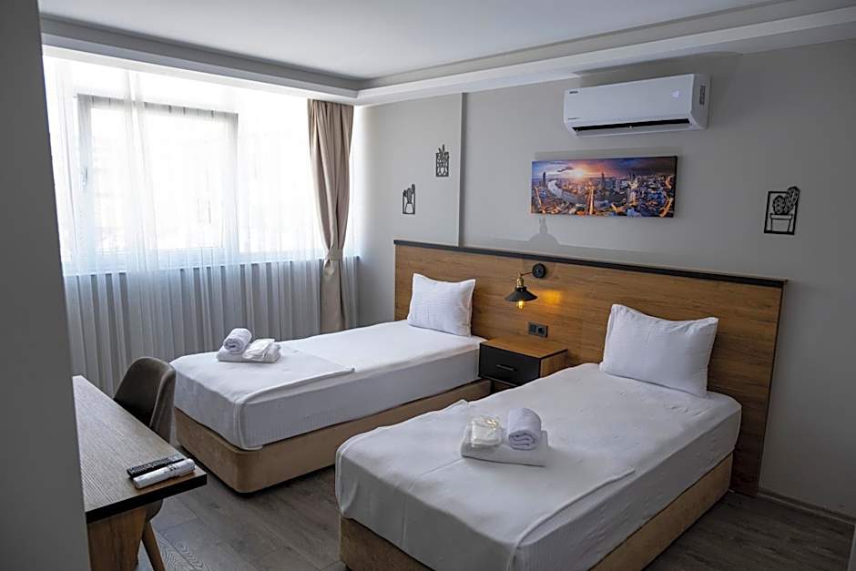 Comfort Center Suit Hotel