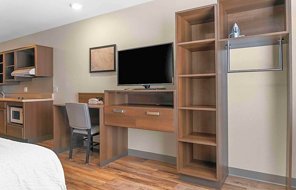 Extended Stay America Suites - Detroit - Rochester Hills