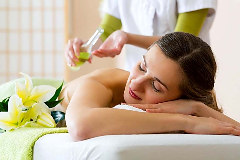 Schloss Kirchham Appartement - & Wellnessanlage