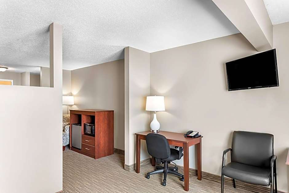 Quality Inn & Suites Gorham White Mountains