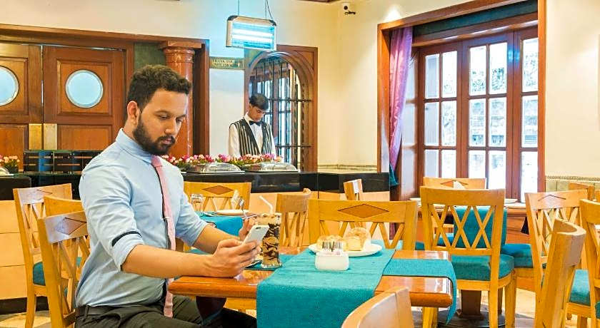 Hotel Parle International