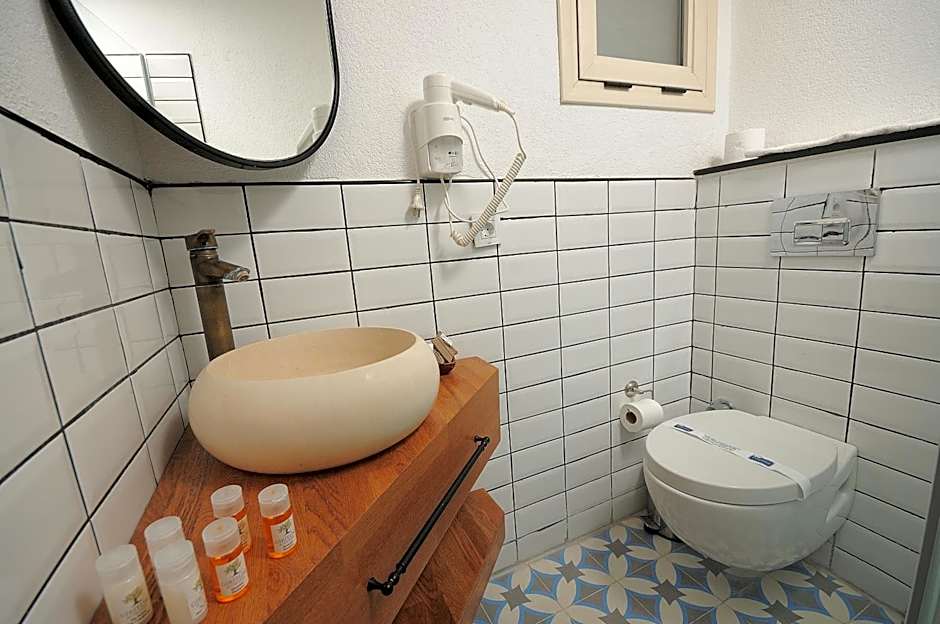 Giritlim Otel
