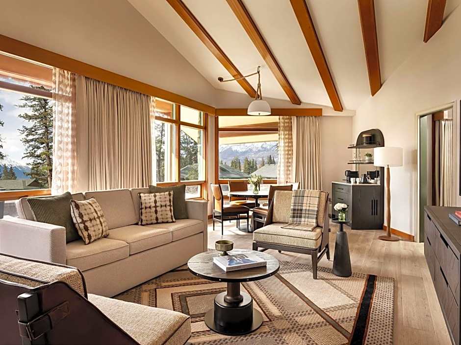 Fairmont Jasper Park Lodge