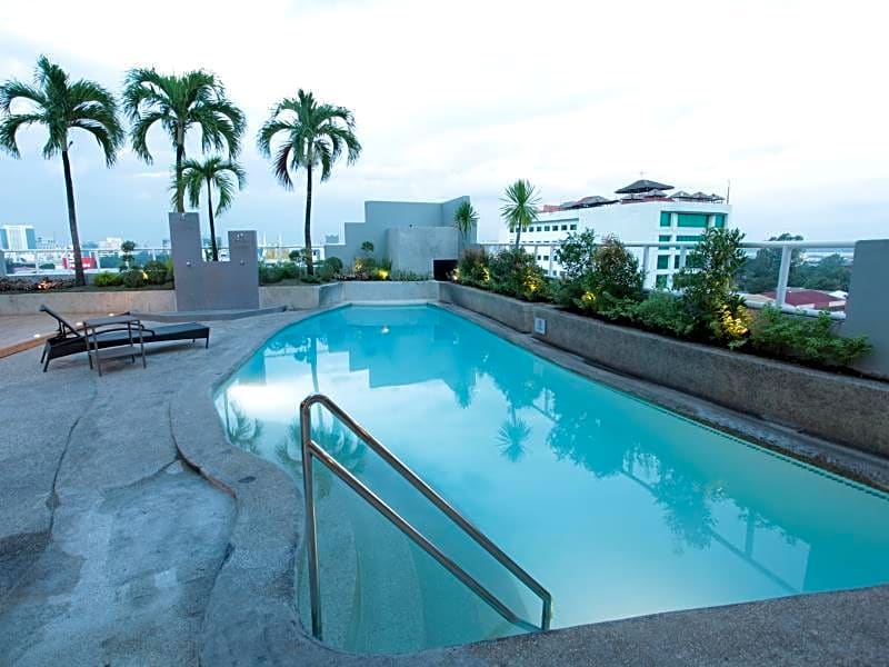Summit Circle Cebu - Quarantine Hotel