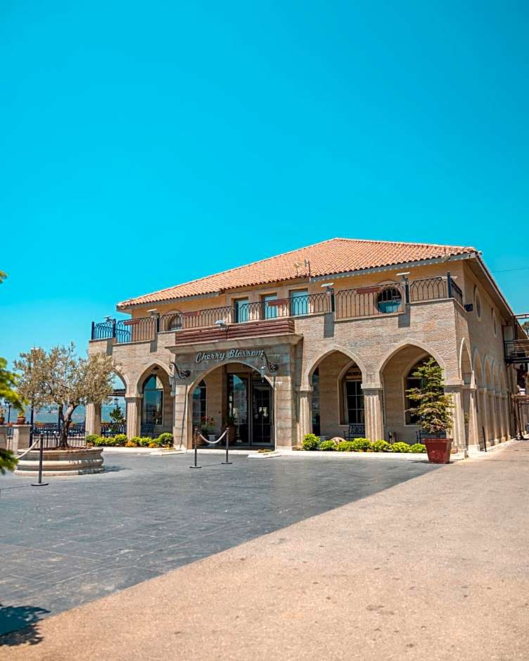 Cherry Blossom Boutique Hotel