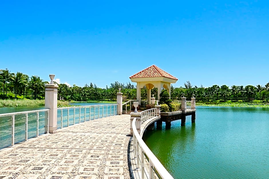 Ramada Hotel And Suites Boao