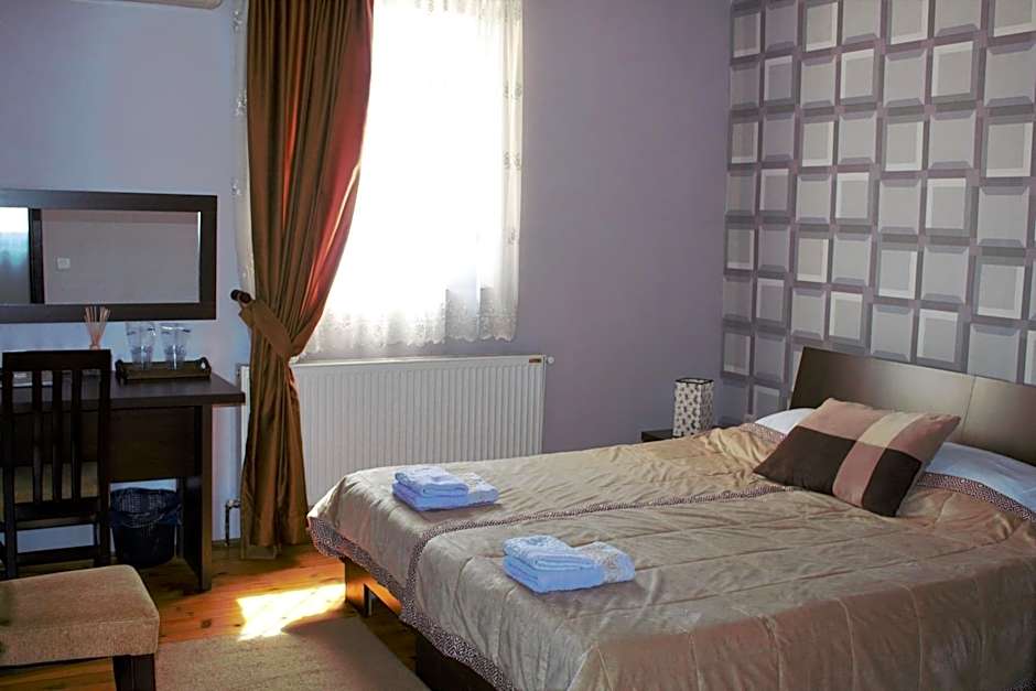 Garni Hotel City