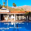 Villa Royale Inn