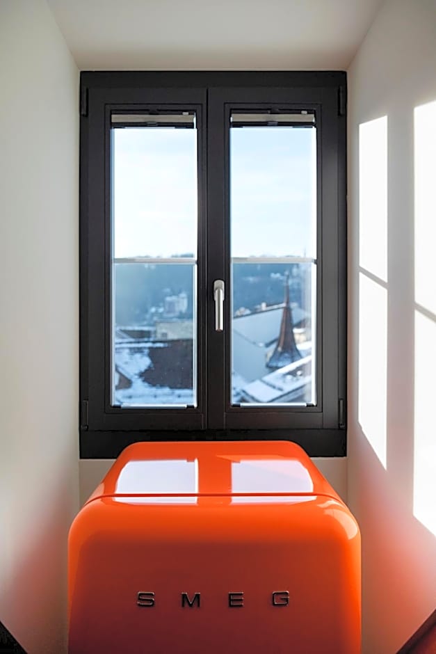 The Lubo - self check-in