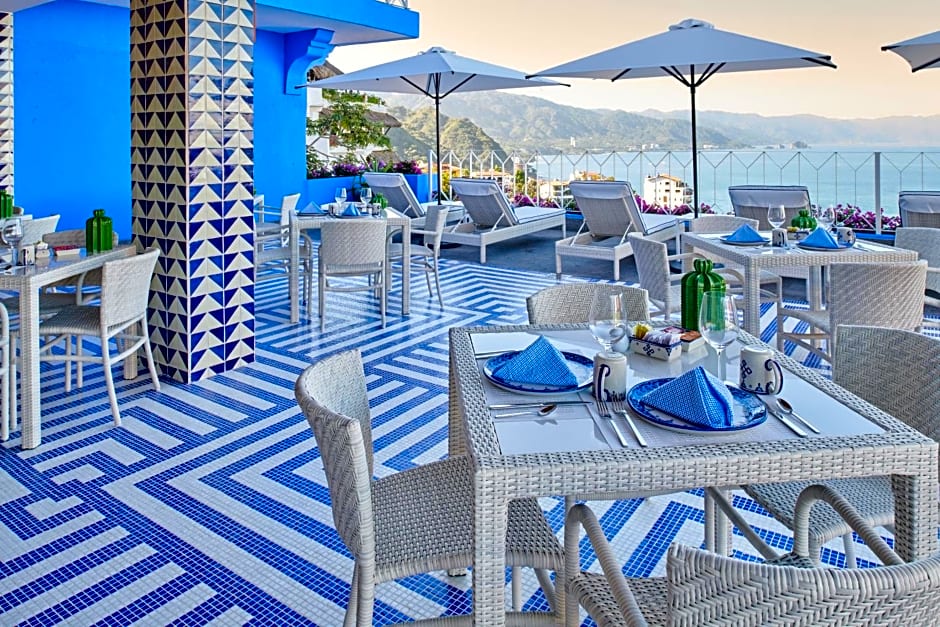 Hotel Luxury Patio Azul