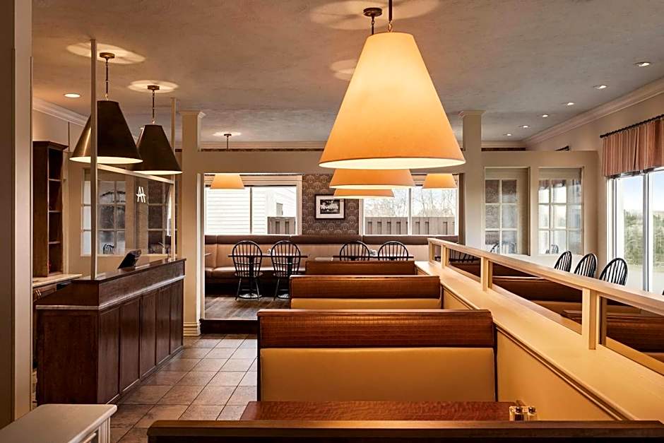 Atlantic Host Hotel, an Ascend Collection Hotel