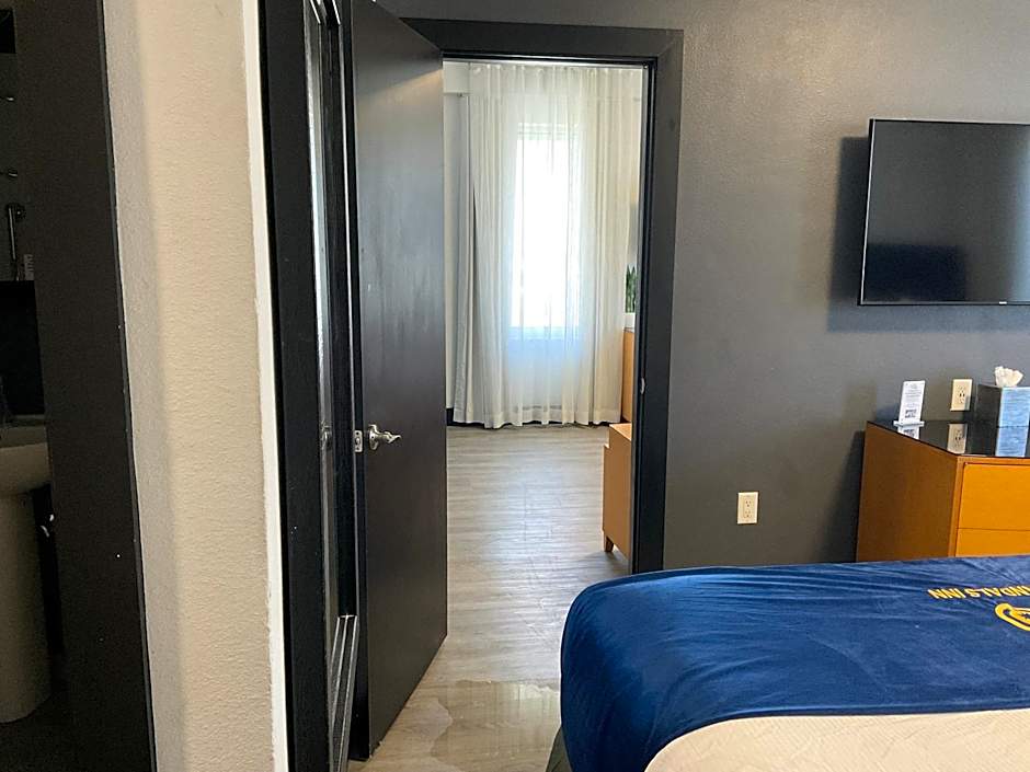 The Streamline Hotel - Daytona Beach