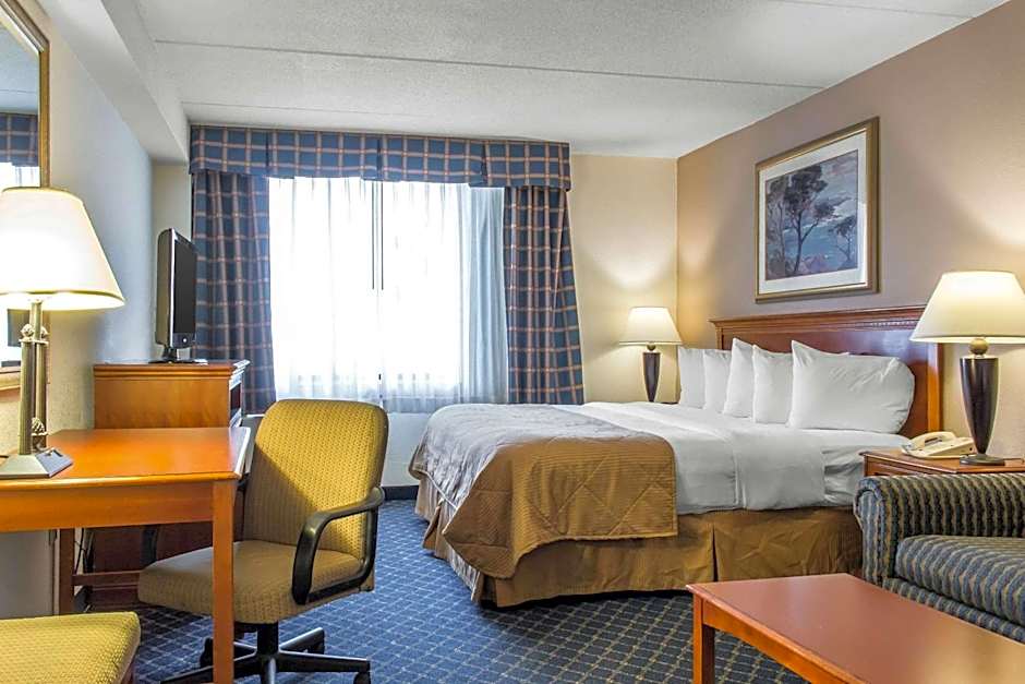 Clarion Hotel & Conference Center