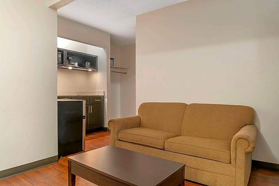 Econo Lodge Traverse City