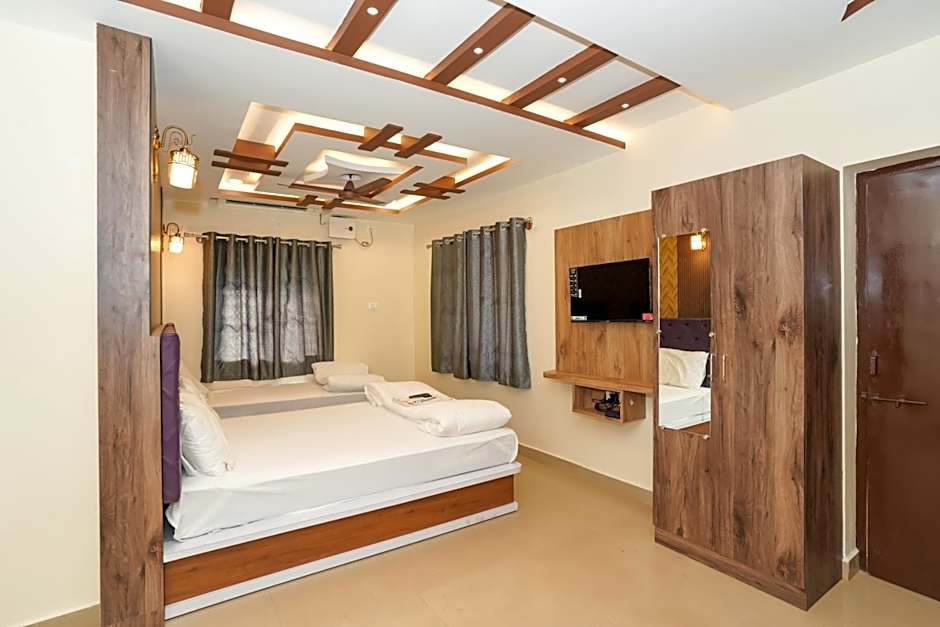 Photo 1 of 10 of Luxury