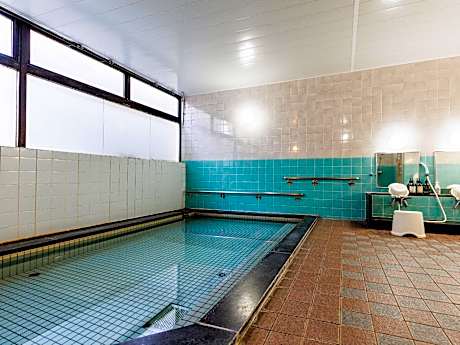 Twin Room City Side (Non-Smoking)