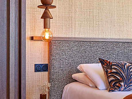 Suite with sea view - 1 double bed - 1 single sofa