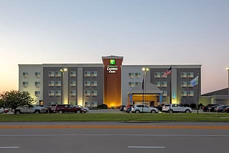 Holiday Inn Express Hotel & Suites Columbus By IHG