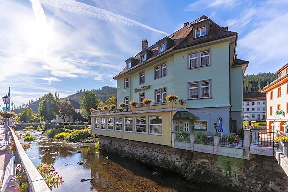 Dom-Hotel