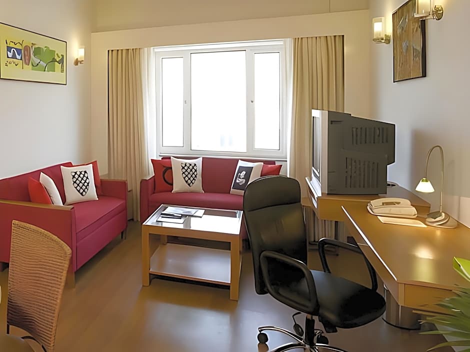 Lemon Tree Hotel Hinjawadi