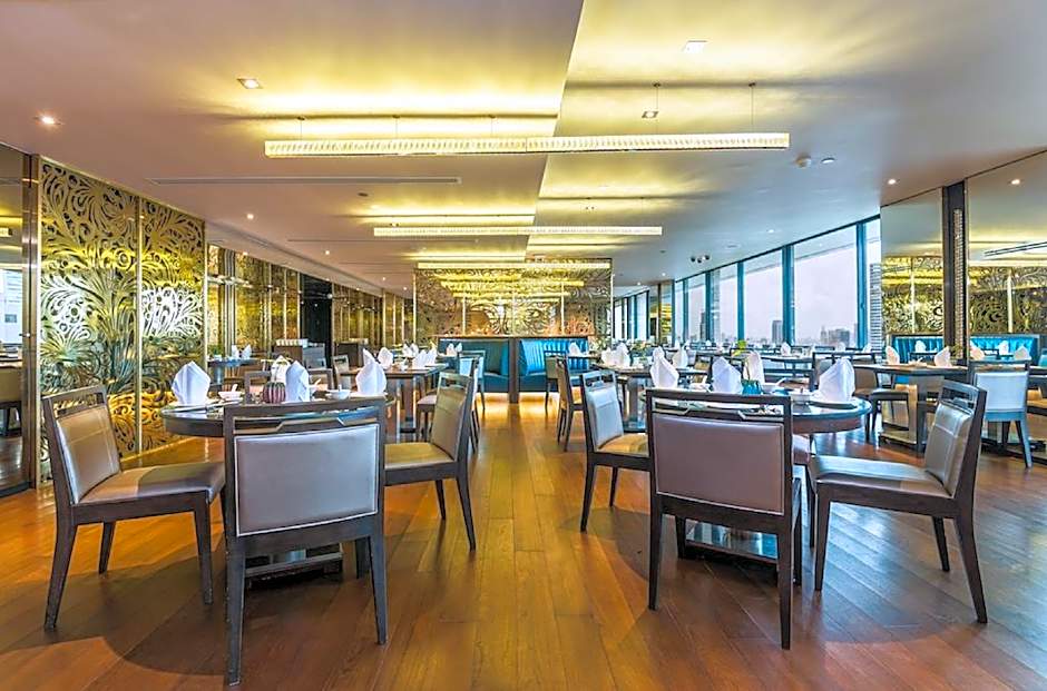 Emporium Suites By Chatrium