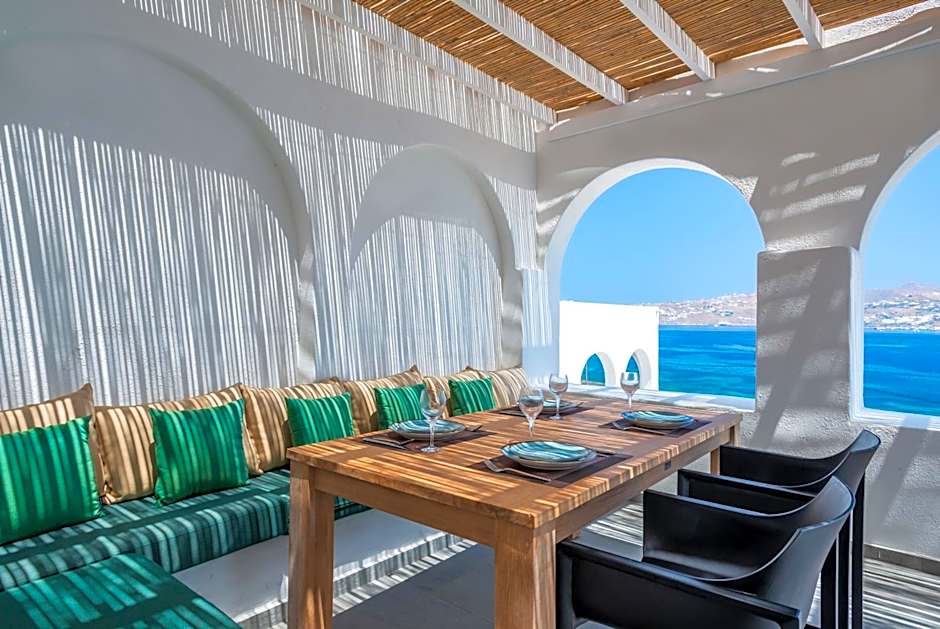 DreamBox Mykonos Suites
