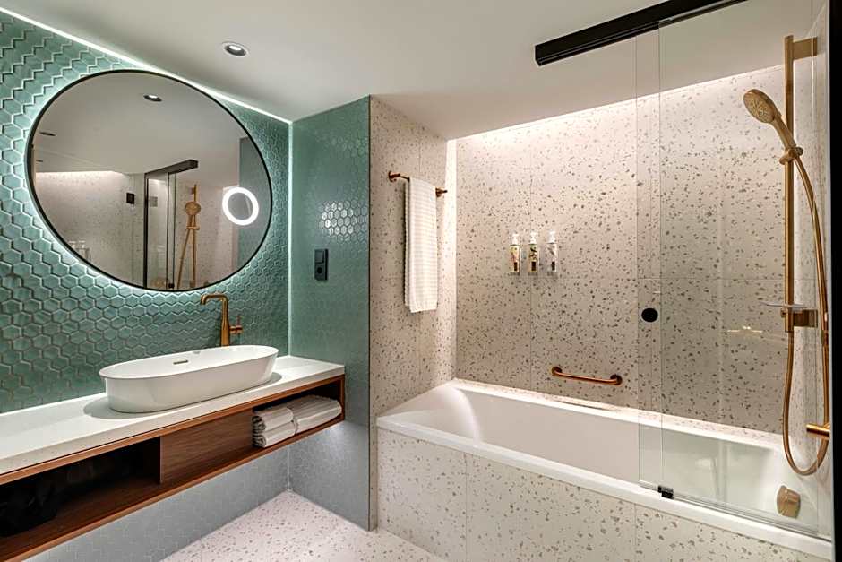 Renaissance Amsterdam Hotel