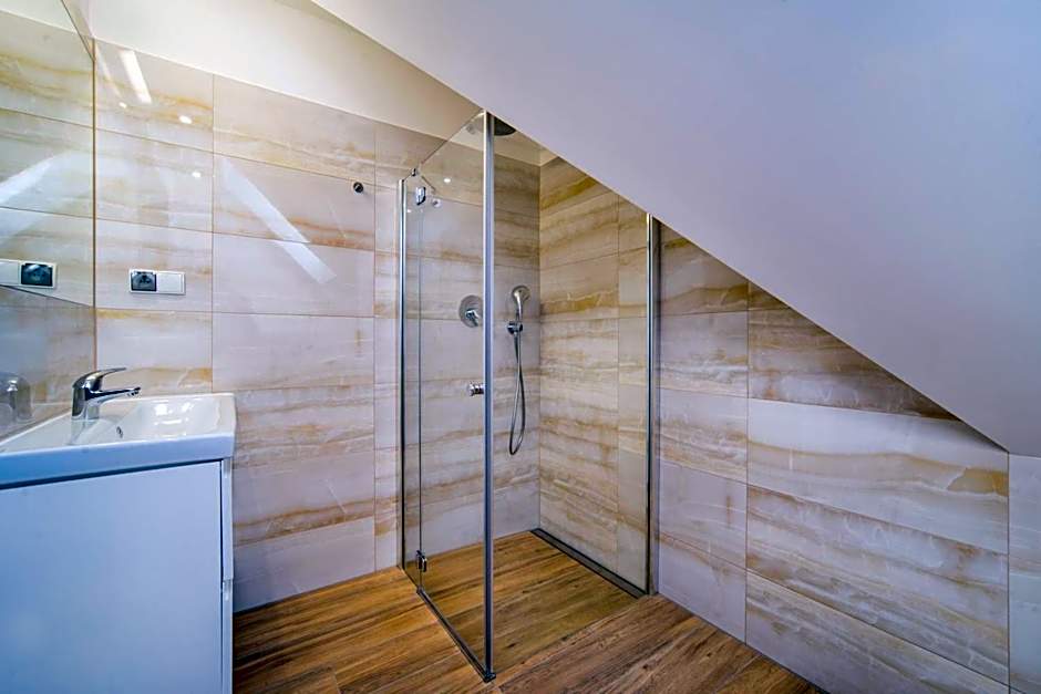 Aston Vila Apartments