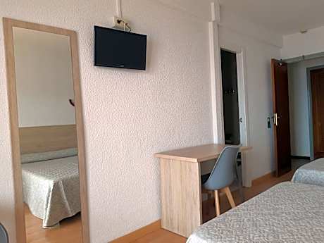 Family Room with Sea View