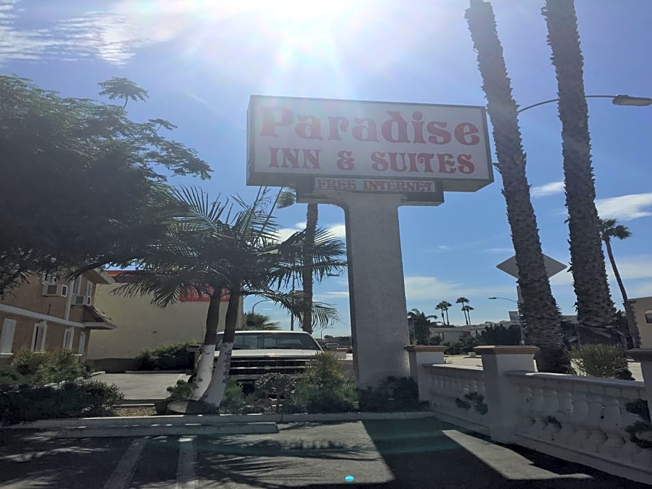 Paradise Inn & Suites