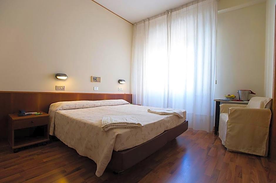 Hotel Miralaghi Family & Sport
