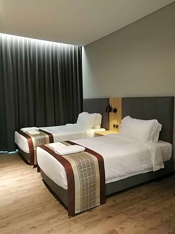 Amigo Hotel