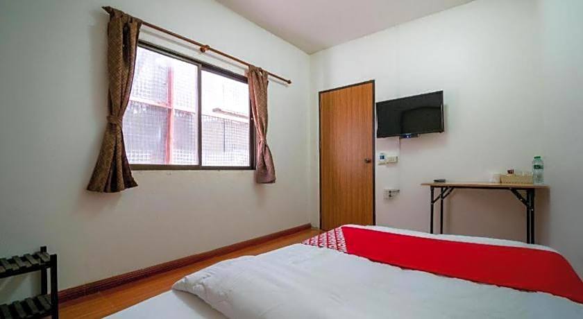 OYO 836 PK Residence