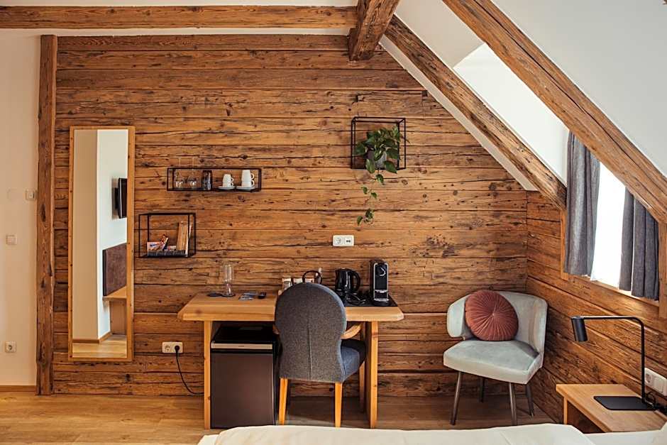 Gmundnerberghaus - ROOMS