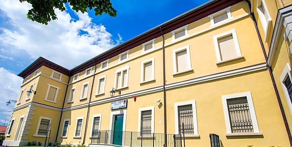 Hotel Il Duca Del Montefeltro