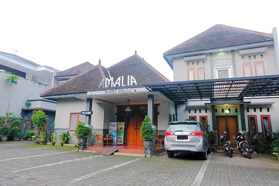 Hotel O Guest House Amalia Malang