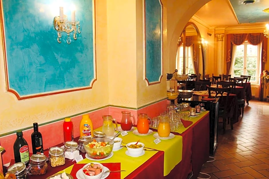 Hotel Renesance Krasna Kralovna