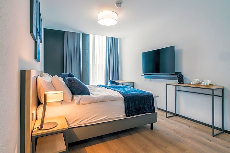 YParc Hotel