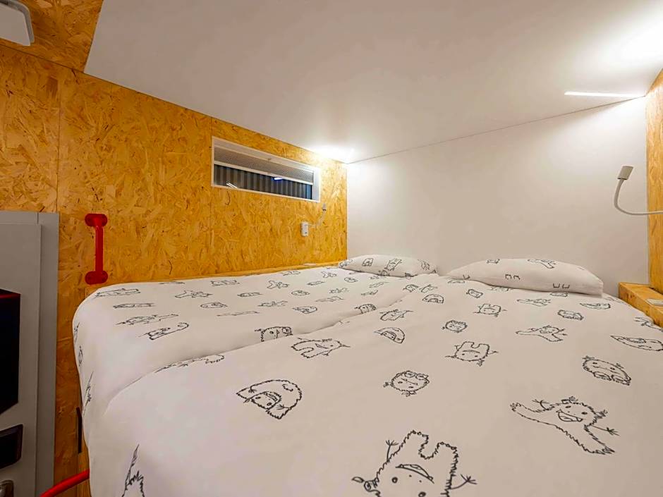 ibis Styles Ljubljana The Fuzzy Log