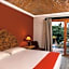 Atotonilco Hotel & Club
